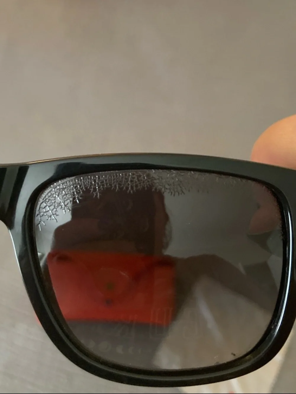 Ray-Ban Black Sunglasses with Coral Case and White Cloth